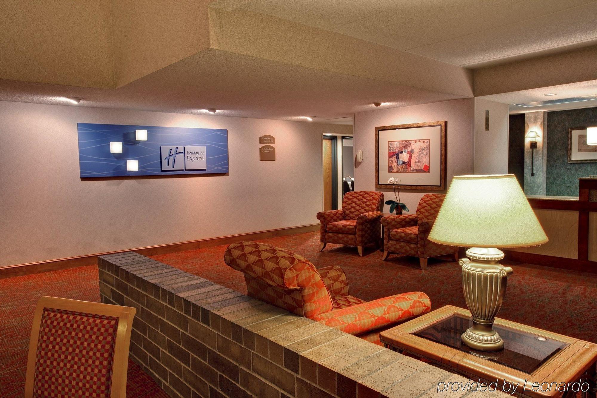 Holiday Inn Express Chicago Nw - Arlington Heights, An Ihg Hotel Екстер'єр фото